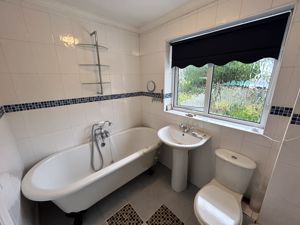 Photo 27- click for photo gallery